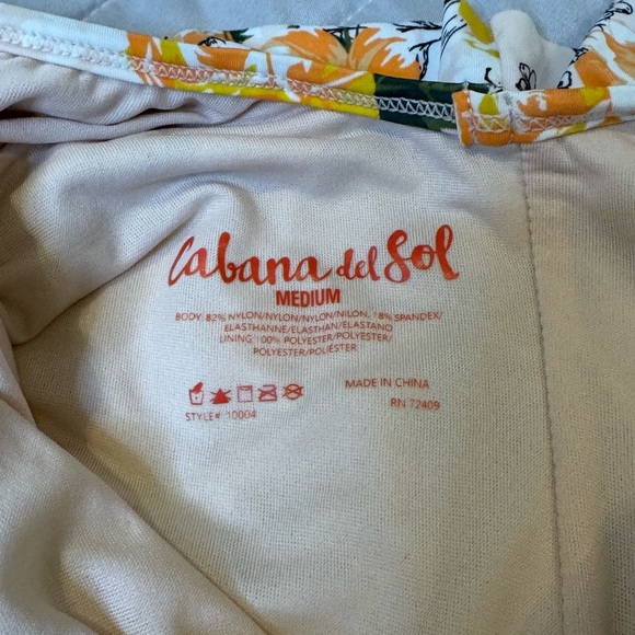 Cabana Del Sol woman’s medium one piece swimsuit - Picture 7 of 8